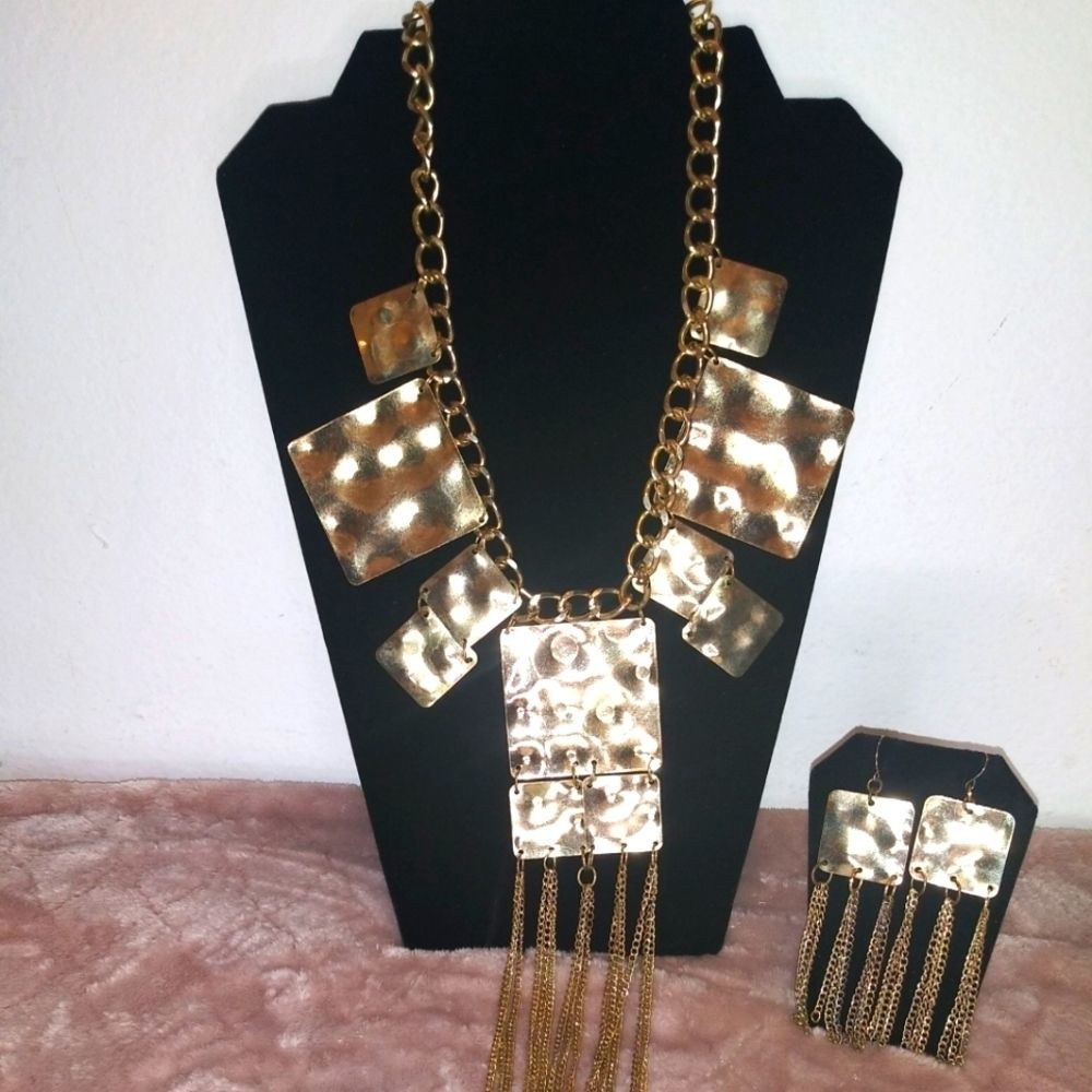 Goldtone "Conversation Piece"  Necklace and Earring Set